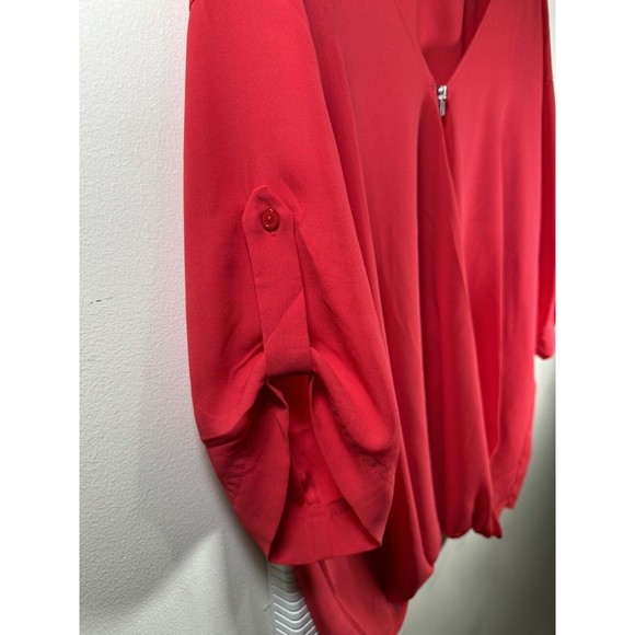Venus Red Roll-Tab Top Blouse with Front Zippers - Size Medium - Women's Fashion - Picture 5 of 9